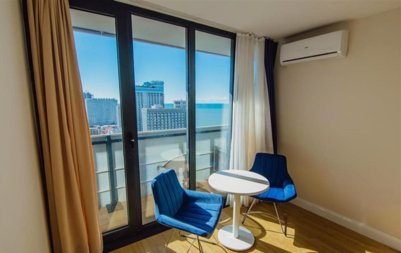 Panorama Black Sea View & Aparthotel Batumi Eksteriør bilde